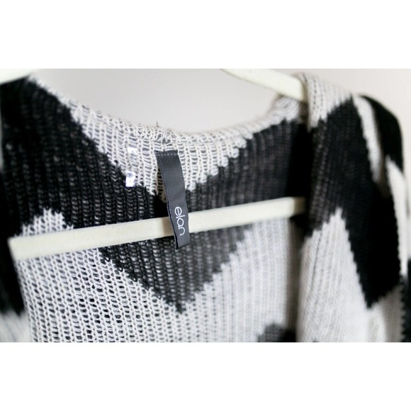 Elan Women's Knit Hooded Chevron Cardigan Sweater in Black + Beige w/ Pin SZ S - Picture 2 of 9